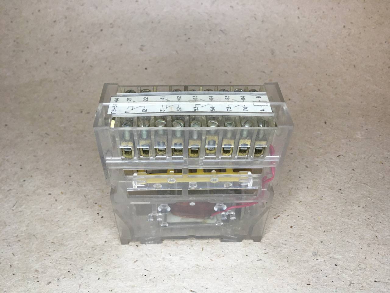 Реле промежуточное ПЭ 37-44 110В DC