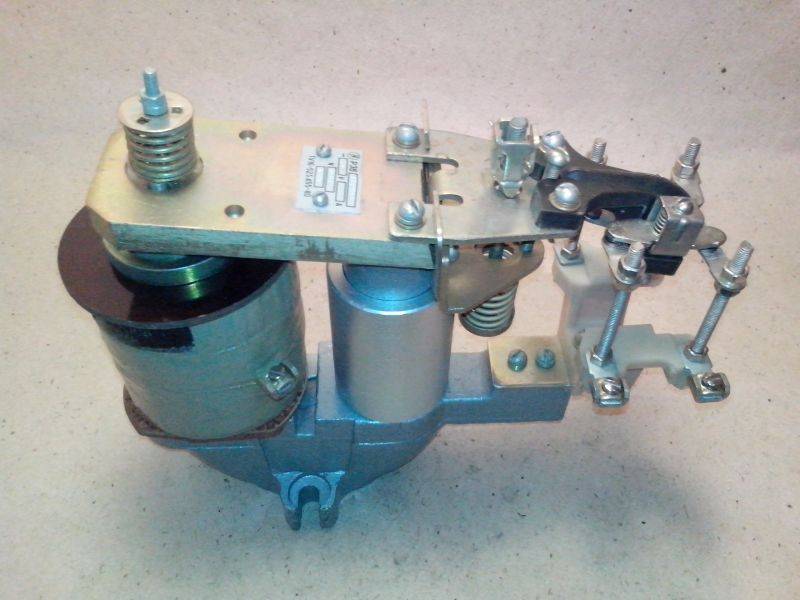 Реле РЭВ-881 - 24В