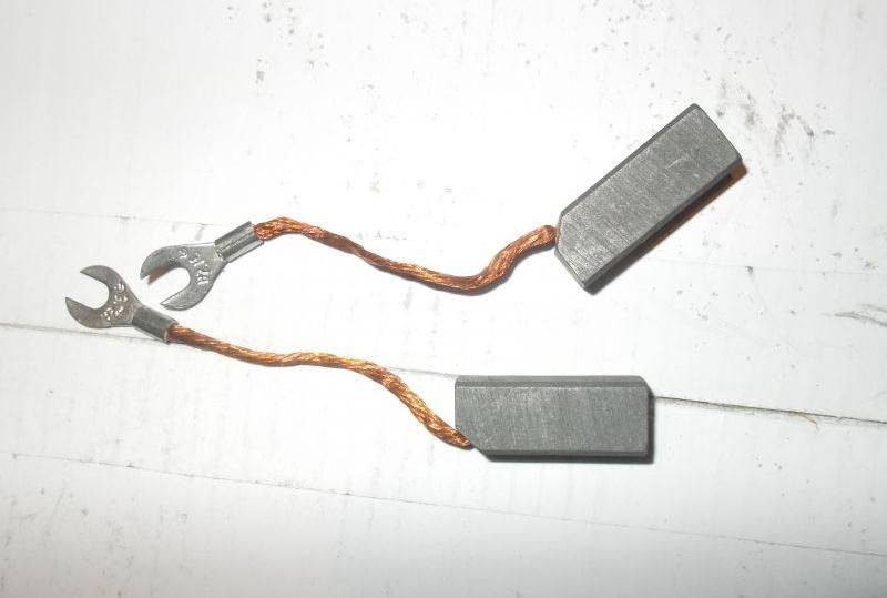 Щетка ЭГ 10х12,5х32 L 75, К4-2, ЭГ2А